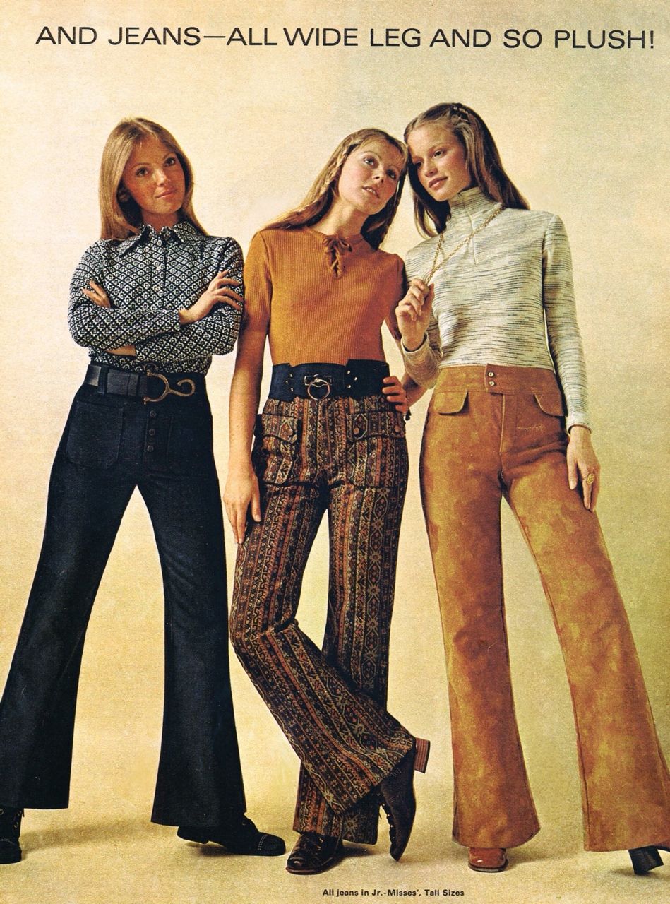 How to Dress 70S With Normal Clothes?  